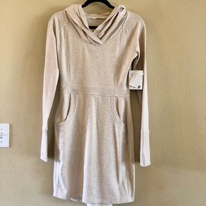 Athleta Cooldown dress